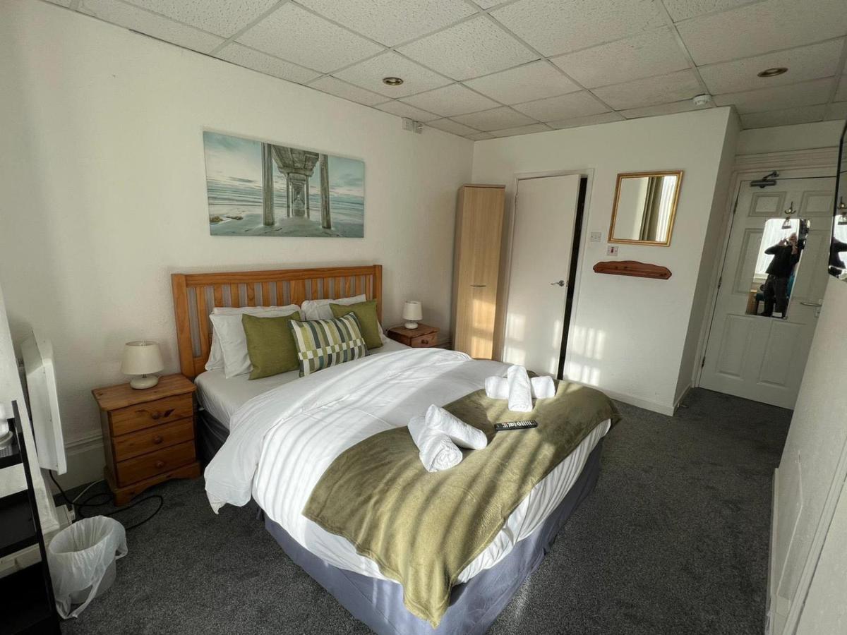 The Wilton Hotel Blackpool Eksteriør billede